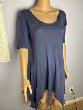 Threads 4 Thought Scoop Neck Shark-tooth Tunic Top